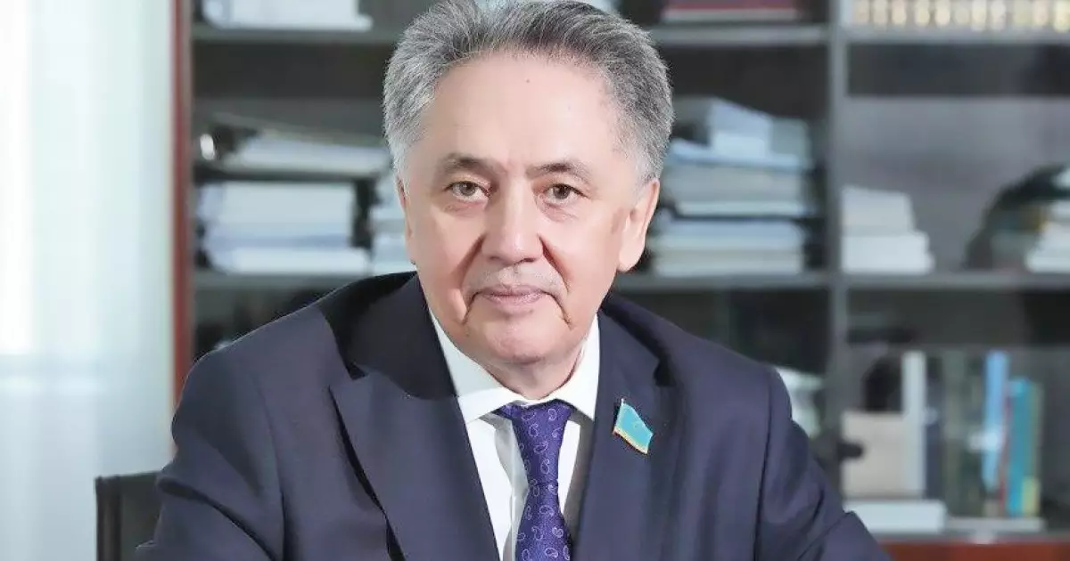  Алтынбек Нұхұлы: Саяси реформалар ел бірлігін нығайтады 