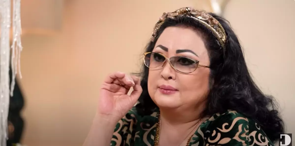 «Махаббатқа ұласып кету мүмкін»: Мақпал Жүнісова әншілерге үндеу жасады (ВИДЕО)