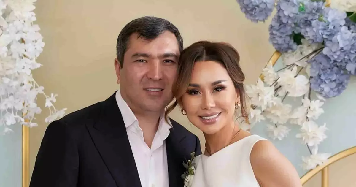  Динара Сәтжанның жұбайы Жұмабек Жанықұлов туған күніне орай өмірден түйгенін бөлісті 