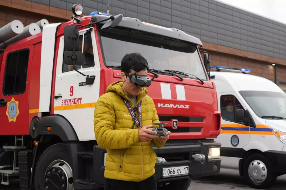 «Жол бер!»: в Казахстане проверили как водители пропускают машины пожарных и медиков