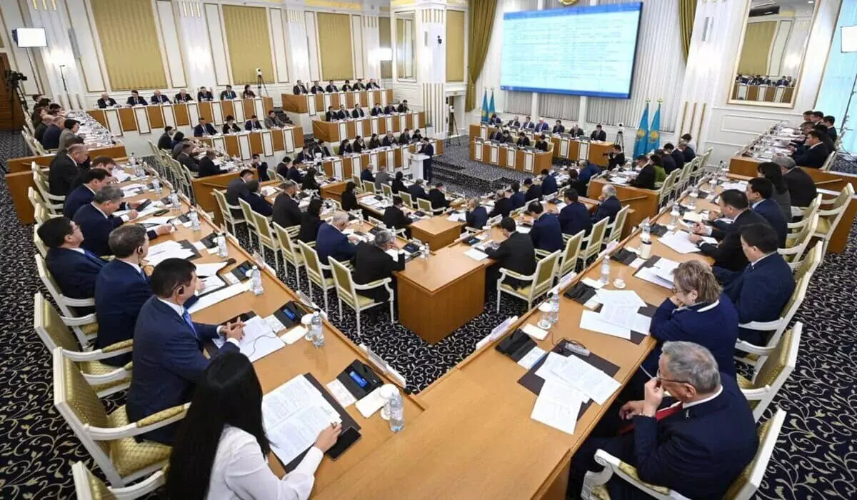 В проекте новой Конституции существенно усилены конституционные принципы правосудия