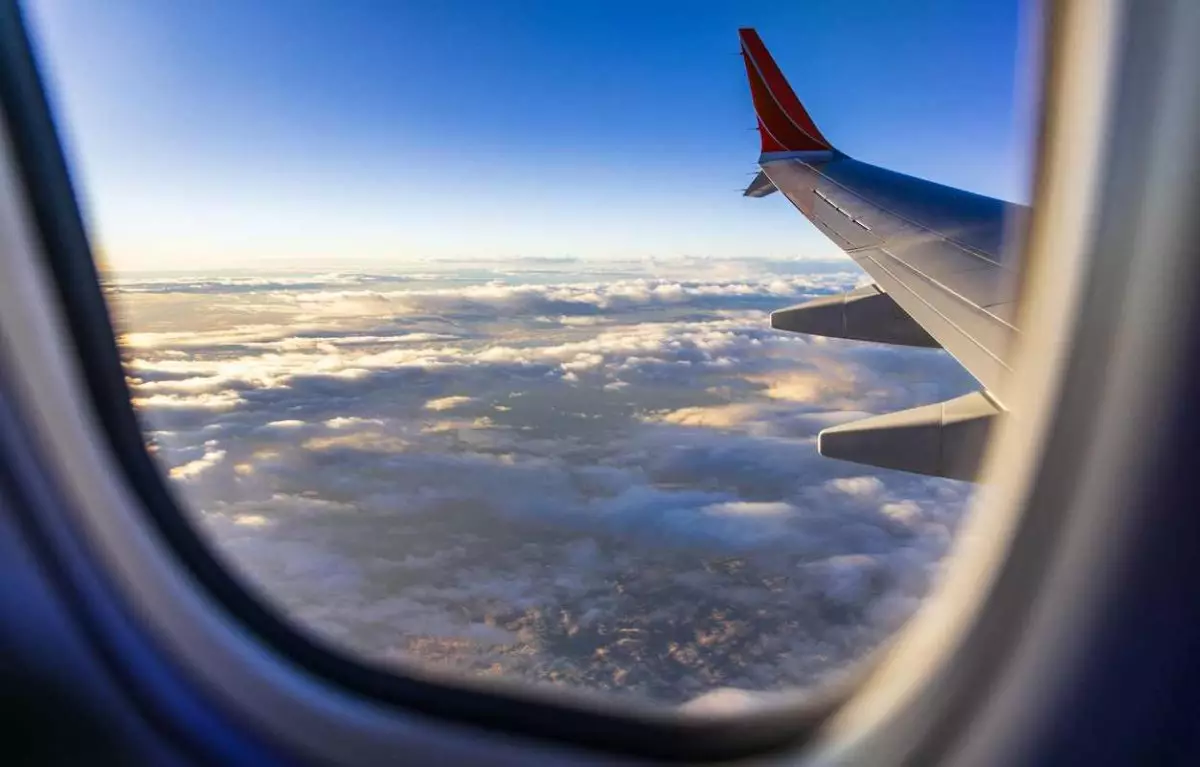 Голый мужчина прогулялся в самолете рейса Нячанг – Бангкок