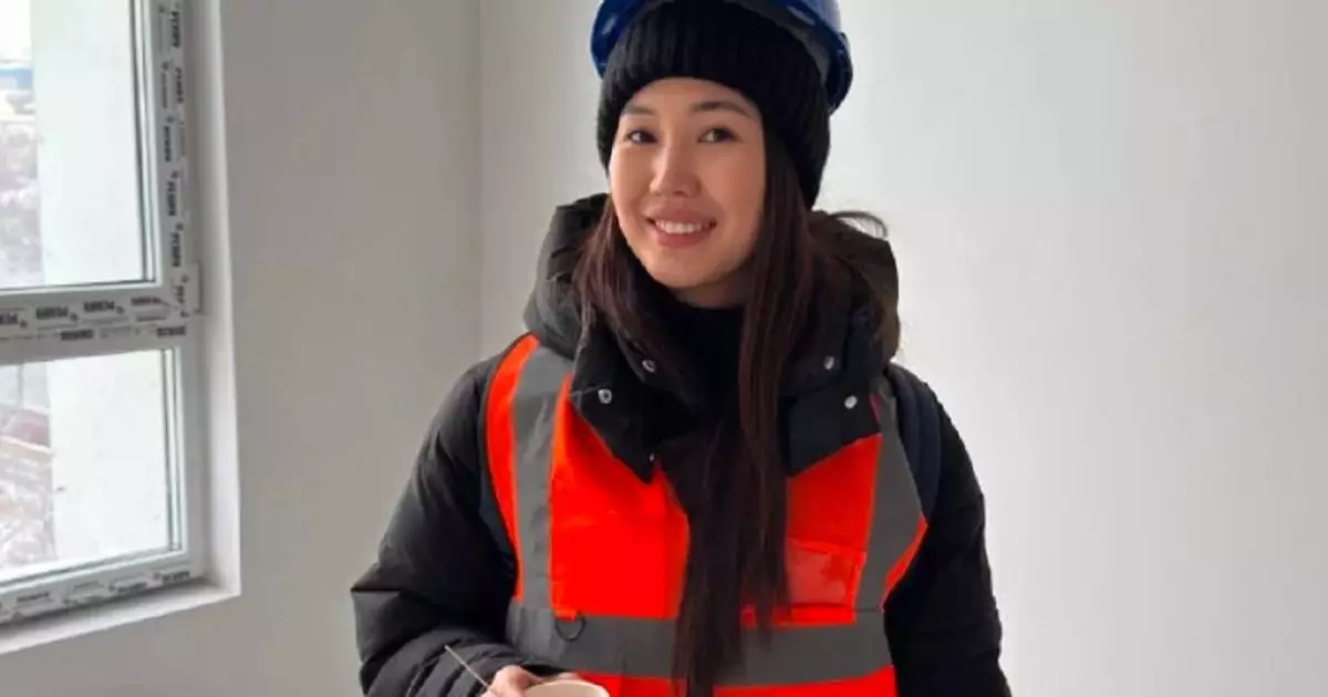  Күн сайын 100 теңгеден жинаған қазақ қызы ақыр соңында 42 миллионның үйін алды 