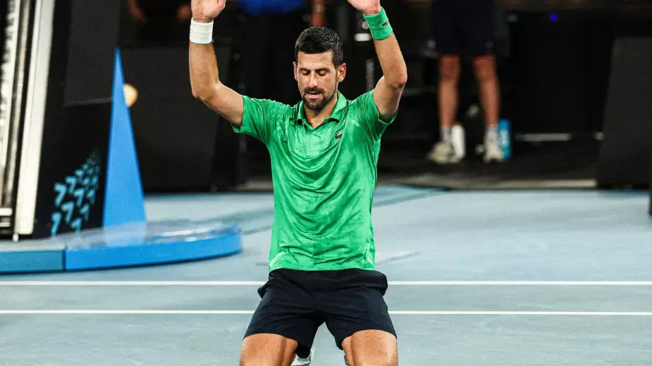 Джокович вышел в 11-й финал Аustralian Open! В предыдущих десяти он побеждал (ВИДЕО)
