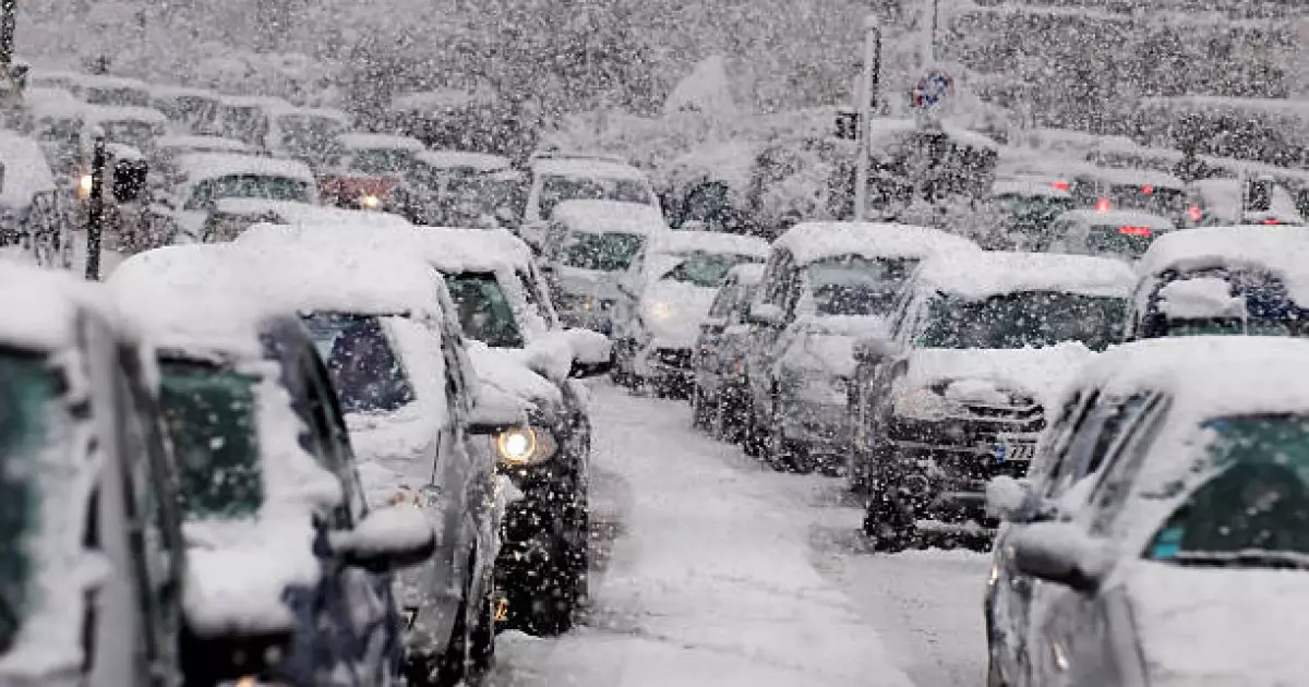   Ауа райы күрт бұзылып, Қызылорда және Ақтөбе облысында жол жабылды   