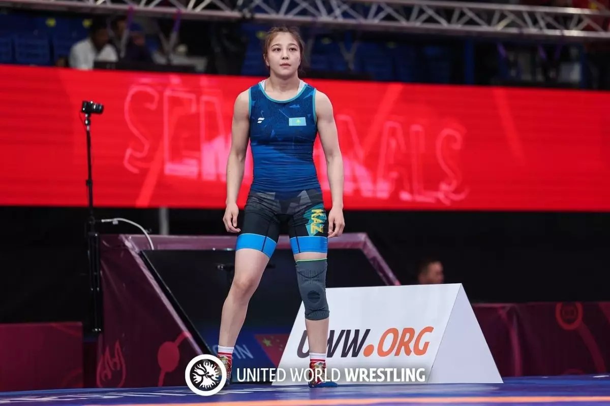 Казахстанки завоевали две медали на международном турнире по борьбе