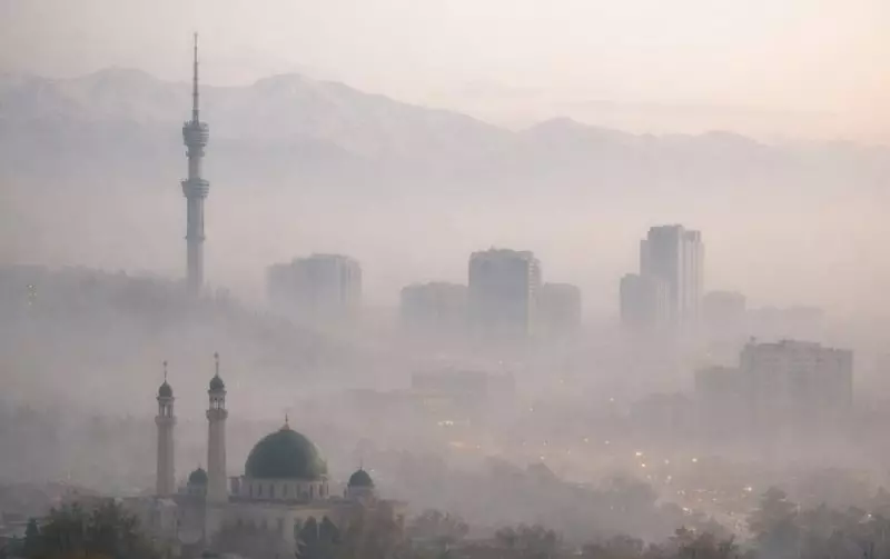 Алматы накроет смог