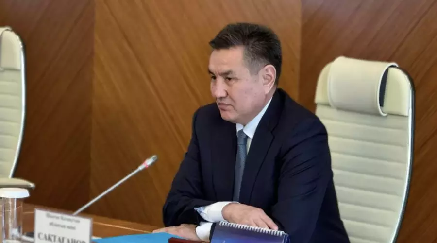 “Сөзіміз қысқа, жолымыз бөлек“ - ШҚО әкімі өңірдегі басшылардың ұсталуына қатысты