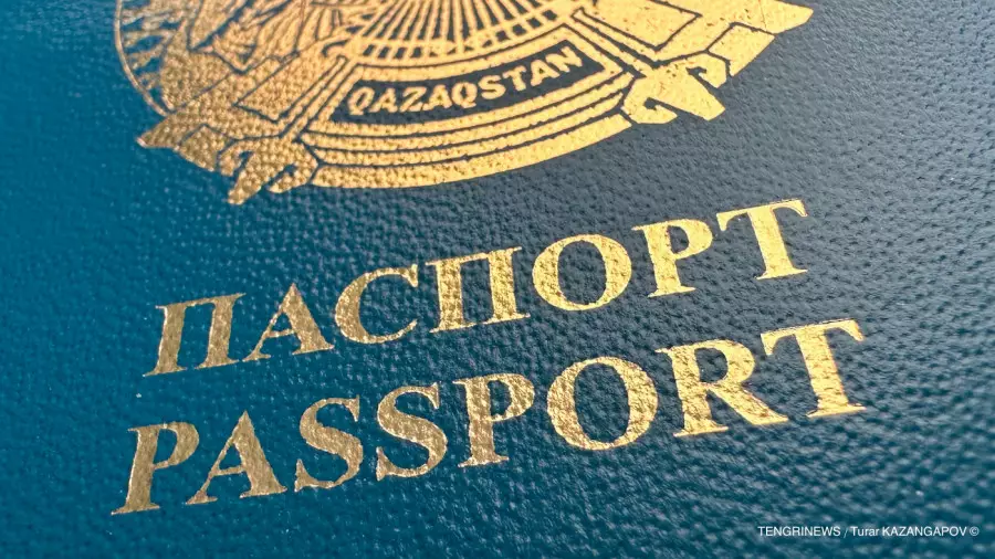 Жаңа Конституция жобасы: қазақстандықтар қандай жағдайда азаматтықтан айырылуы мүмкін?