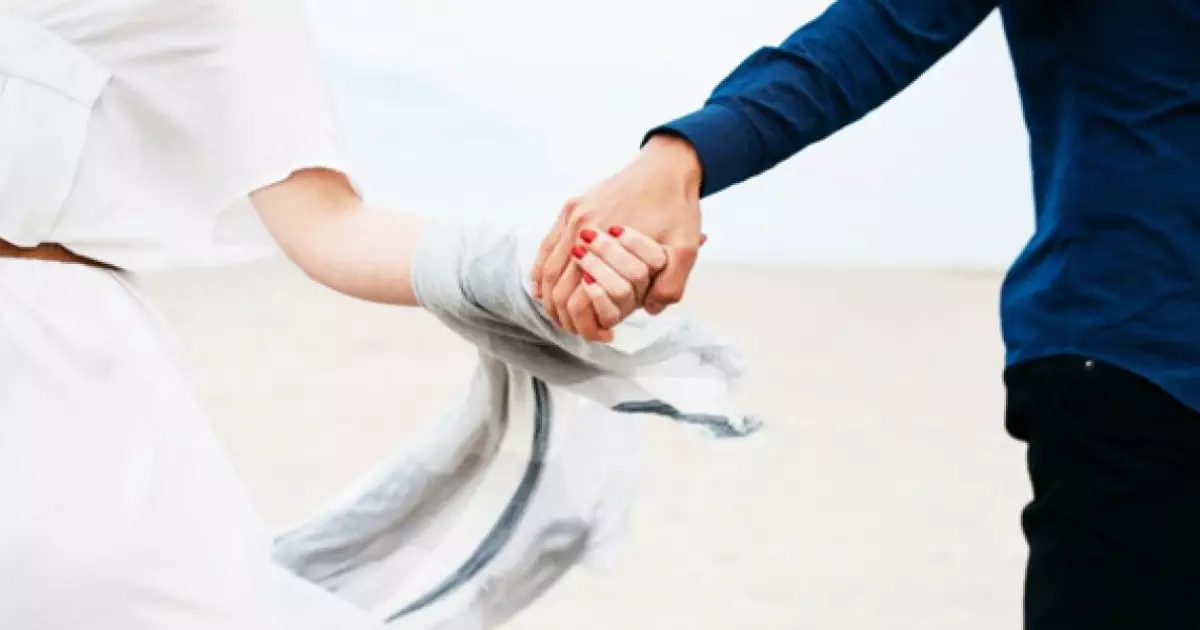  Ер мен әйелдің одағы: Конституцияның жаңа жобасында неке ұғымы бекітілді 