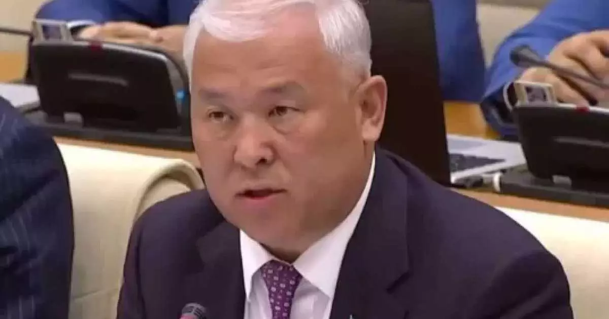  Адам құқығы мен еңбек құқығы бірінші қорғалуы керек – Мәжіліс депутаты 