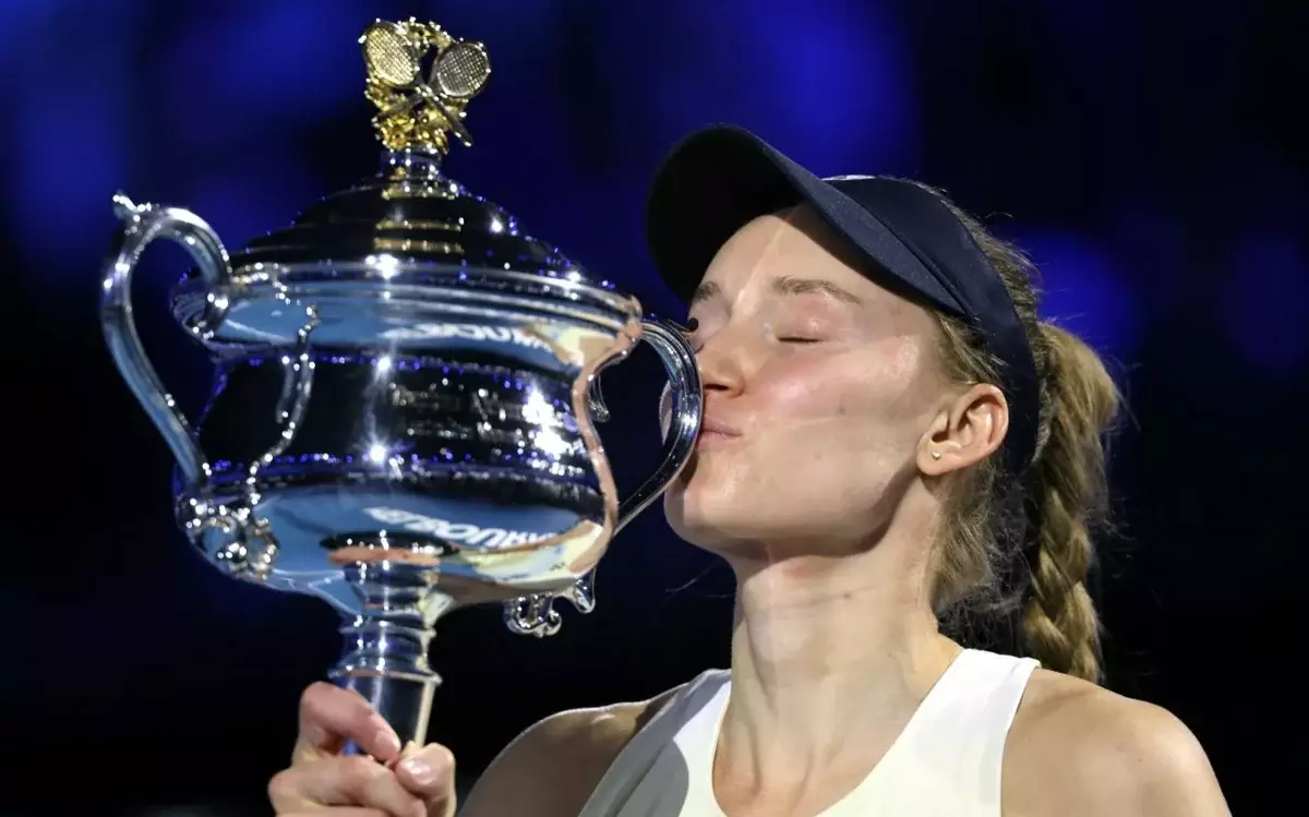 «Қолдауларыңызды сездім»: Елена Рыбакина Қазақстан халқына алғысын айтты