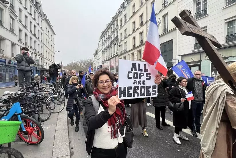Более 45 тыс. человек приняли участие в акции протеста полицейских во Франции