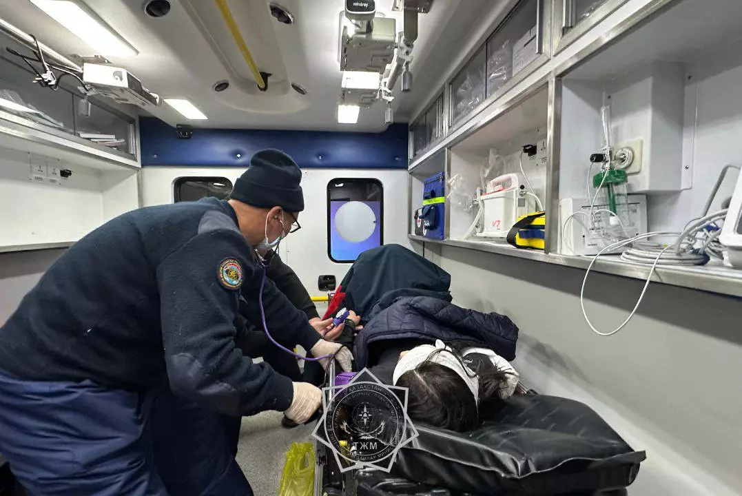 В горах Алматы иностранная туристка получила травму