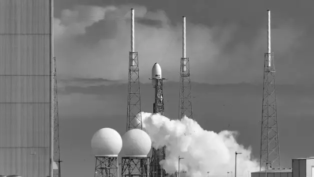 SpaceX ЖИ деректер орталықтары үшін 1 млн спутник ұшырмақ