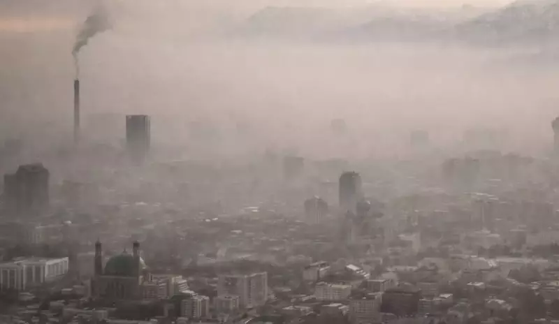 12 городов Казахстана накроет смог