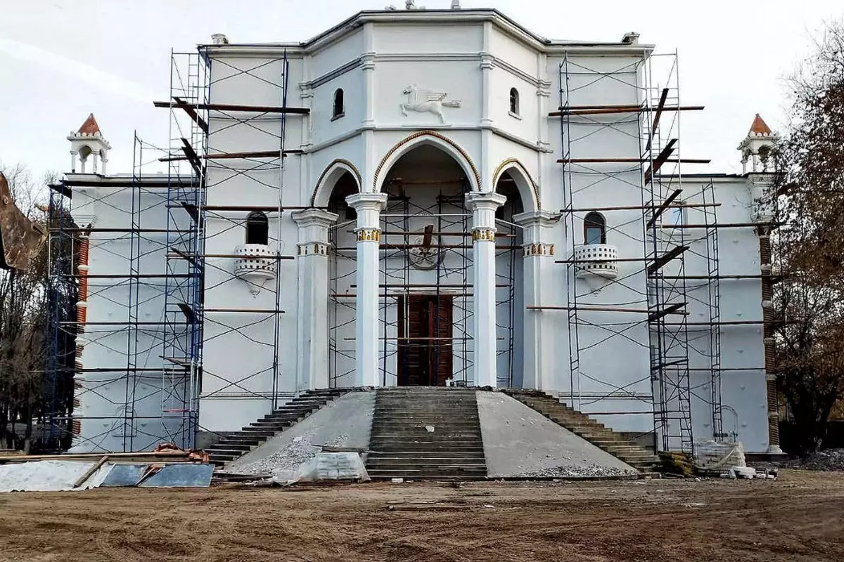 Реставрация без свидетелей: почему акимат боится показать Дворец культуры?