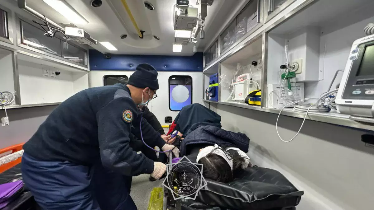 Басынан жарақат алып, қан кеткен: Алматы тауында шетелдік әйел құтқарылды