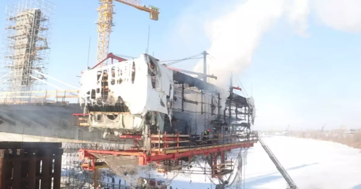  Павлодарда салынып жатқан көпір қайтадан өртенді 