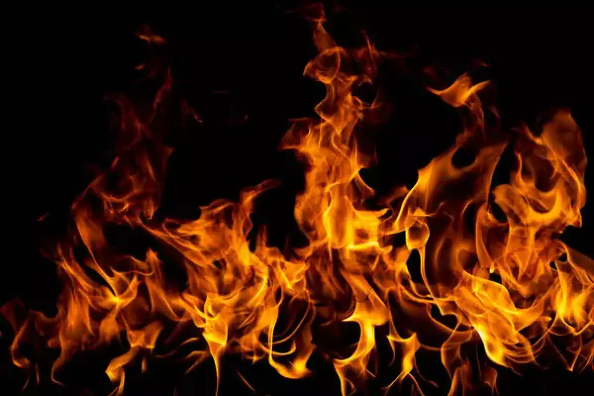 Казахстанец пропал после крупного пожара на заводе в Южной Корее