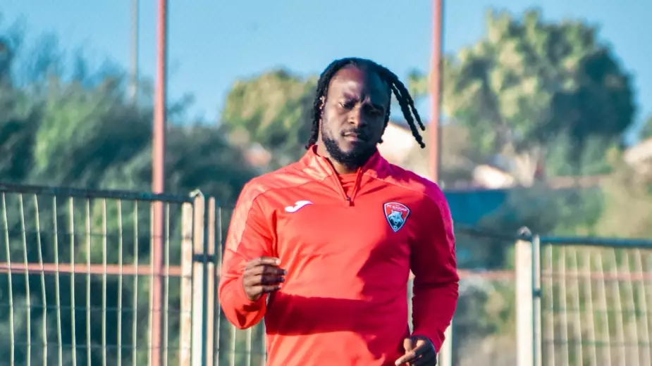 "Кайсар" установил потолок зарплат после трансфера экс-игрока "Челси" Виктора Мозеса