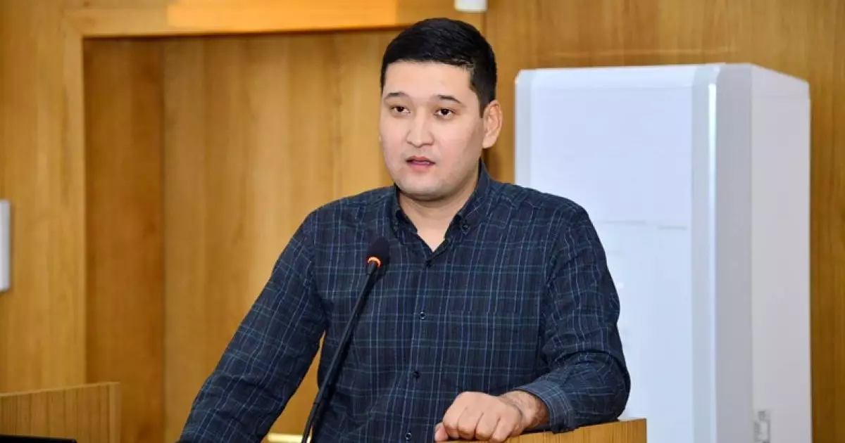  `Тіл үшін сөз айтсаң, бұлар үркітуге көше ме?` – Белгілі заңгер өзіне хабарласқан белгісіз жан туралы айтты (ВИДЕО) 