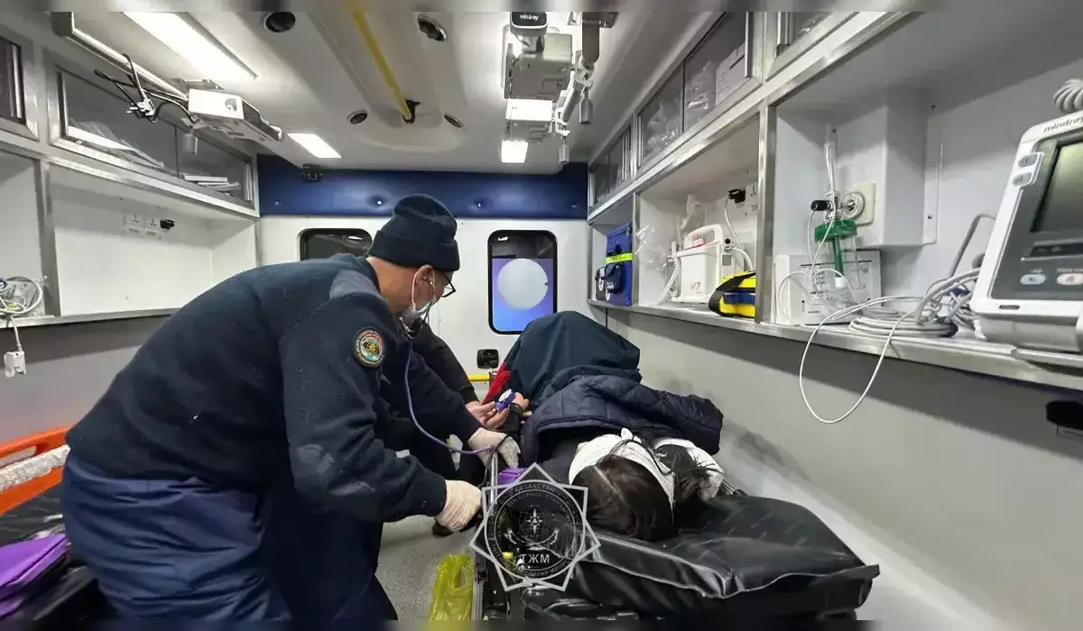 Туристка из Китая получила травму в горах Алматы