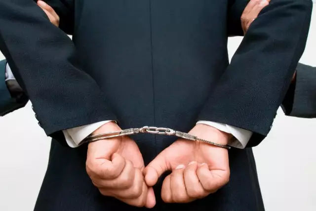 Жаңа Конституция жобасы туралы жалған ақпарат таратқан алматылыққа айыппұл салынды