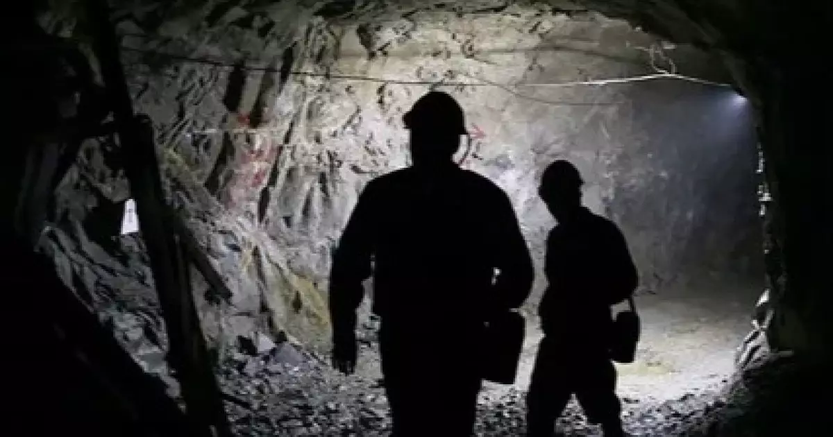  «Құтқаруға үлгермеді…»: шахта опырылып, 200-ге жуық кенші мерт болды 