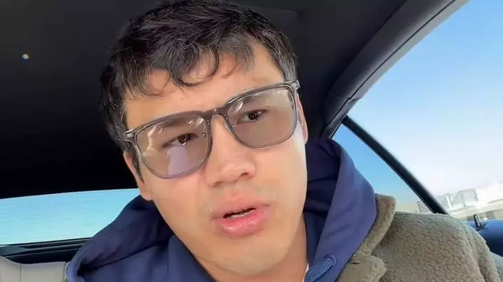 Gold из Узбекистана проиграл дебютный бой в ММА. Реакция Еркебулана Токтара