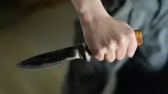 Атырау облысында келіні енесінің басына пышақ сұғып өлтірді