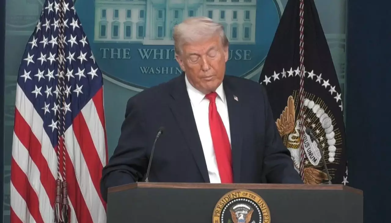 Трамп: АҚШ-тағы инвестиция көлемі 18 трлн долларға жетті