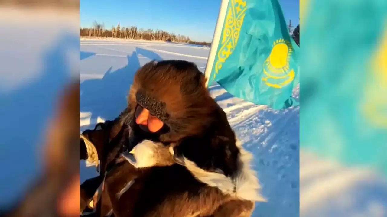 Ең суық өлкеде қазақтың көк туы желбіреді 