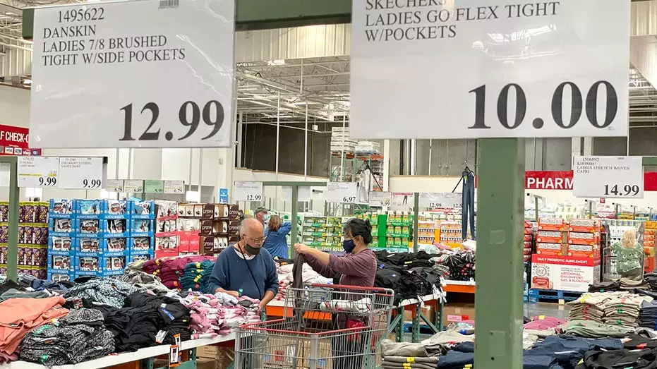 Неожиданная коллаборация Costco и Nike вызвала ажиотаж на рынке перепродажи кроссовок.