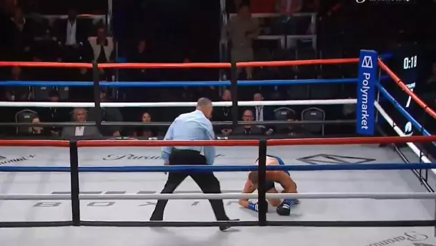 Известный украинский боксёр неожиданно проиграл нокаутом: видео
