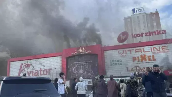 После крупного пожара в ТРЦ «Авиатор» завели уголовное дело