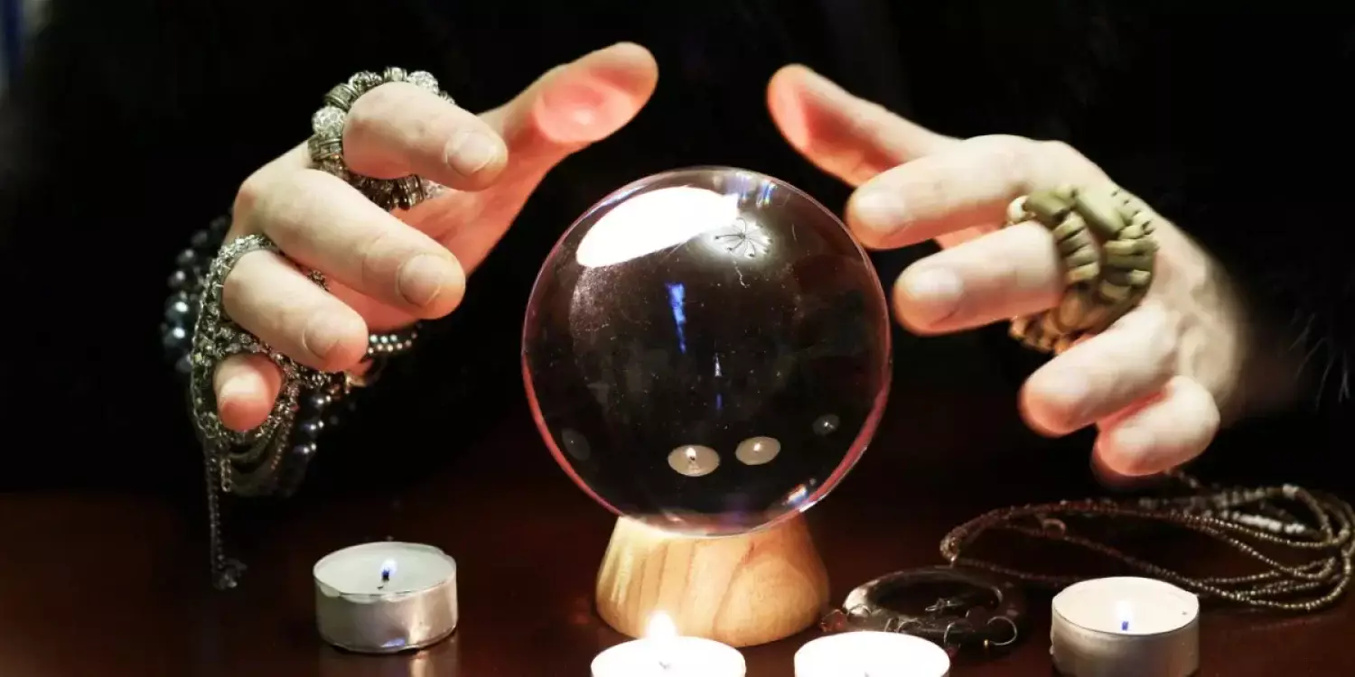 «TikTok»-та үш әйелді 5,5 млн теңгеге емдеген «емші» ақшаны құмар ойынға салған