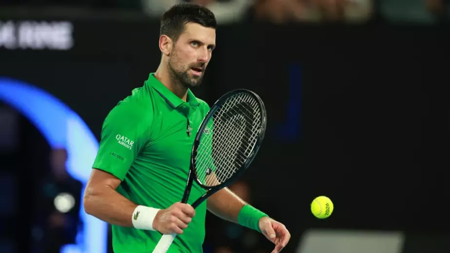 Ракетку Джоковича с финала AO-2012 продали за $540 тысяч