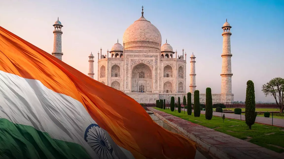 Қазақстан азаматтары Үндістанға енді визасыз барады