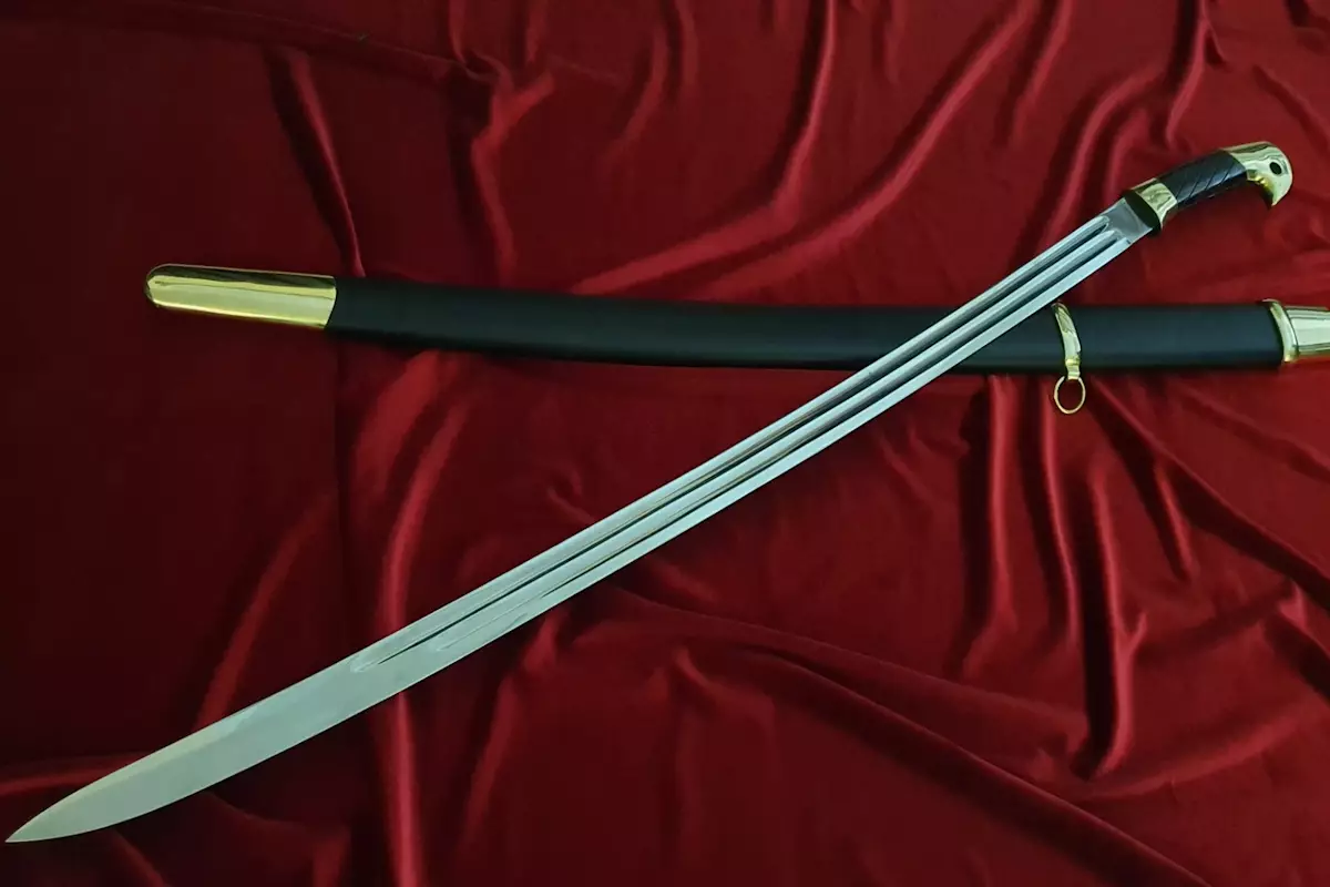 В Актюбинской области женщина убила собутыльника казачьей шашкой