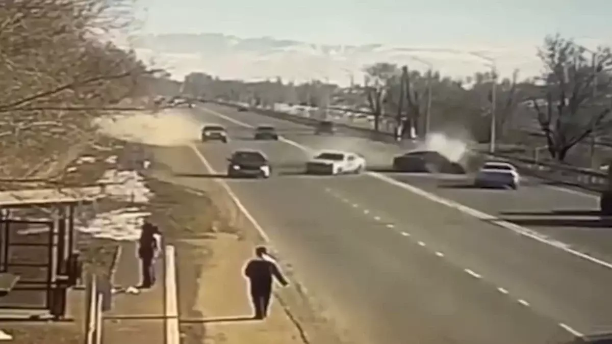 Обгон закончился трагедией: страшное ДТП попало на видео в области Жетысу