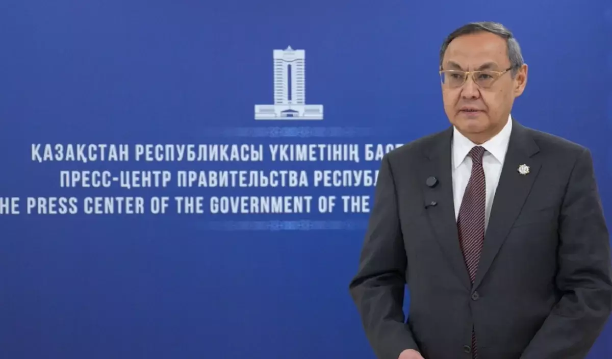 Проект новой Конституции закладывает фундамент будущего Казахстана – Ахылбек Куришбаев