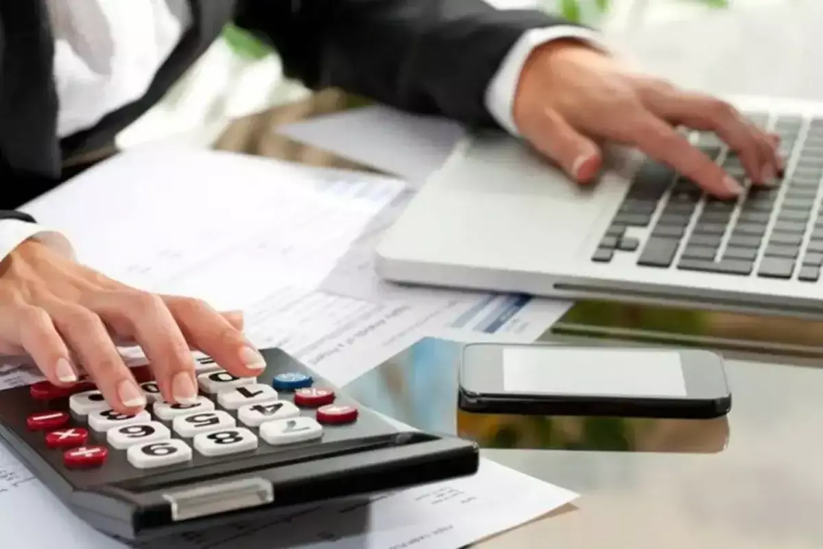 «Срочно перейти на налоговый режим»: КГД предупредил казахстанцев о массовых мошеннических рассылках