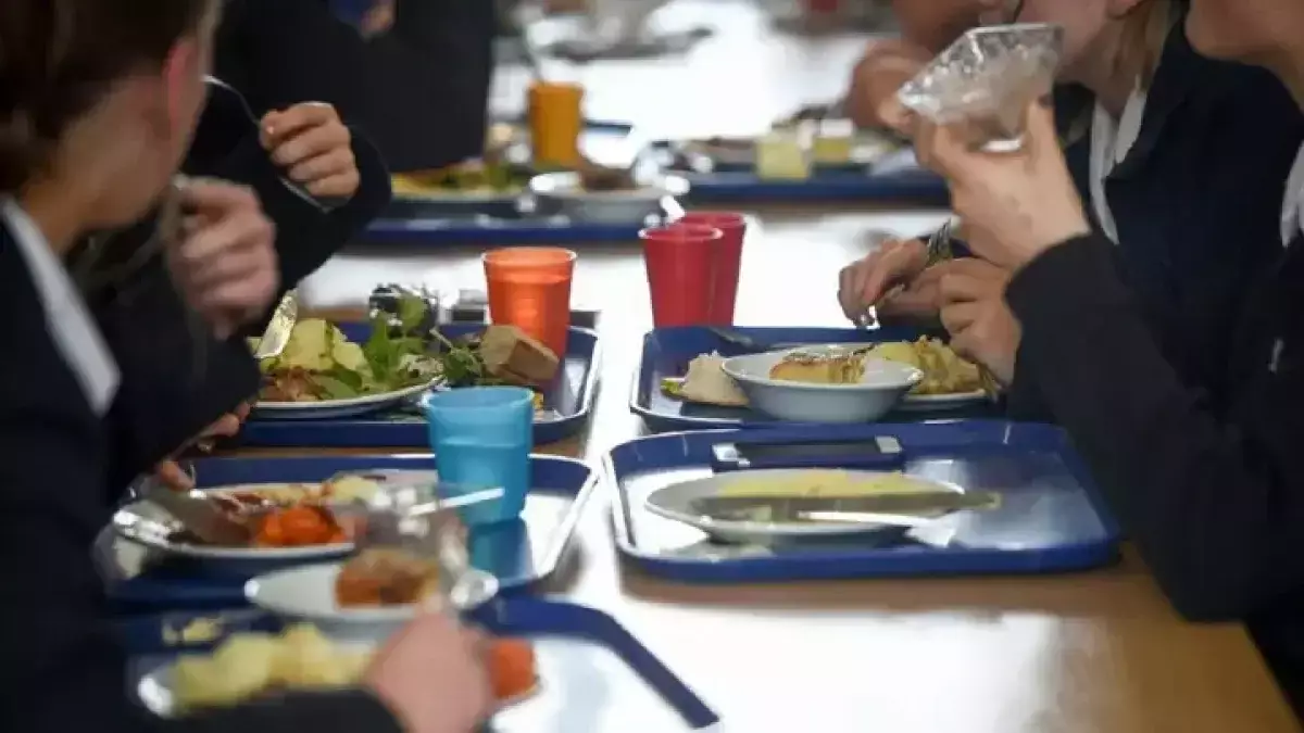 Школьное питание с риском: в Бурабае уволили директора после проверки прокуратуры