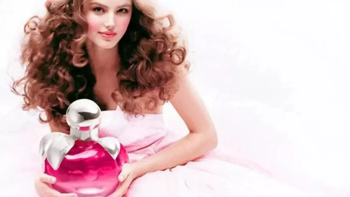 Казахстанская модель Руслана Коршунова незадолго до смерти посещала остров Эпштейна