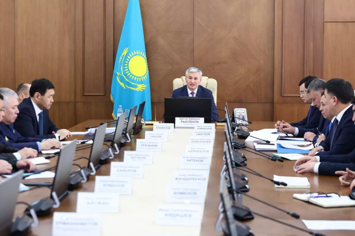 Ұлытау облысының әкімі конституциялық реформа мәселелері талқылады