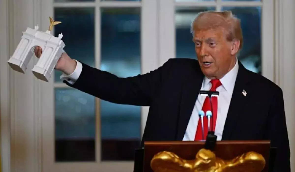 «Для самой великой и могущественной нации»: Трамп решил построить в Вашингтоне гигантскую триумфальную арку