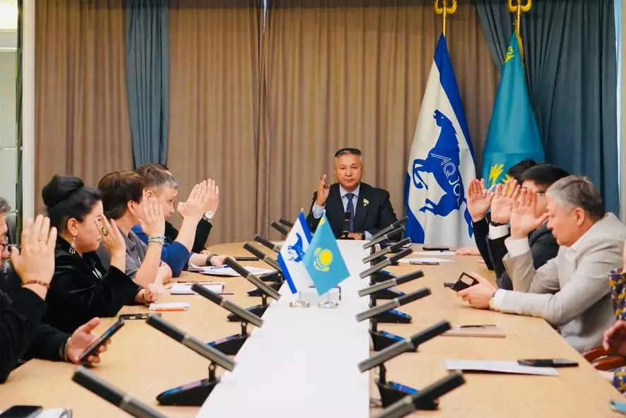 "Ак жол" озвучил свою позицию по проекту новой Конституции