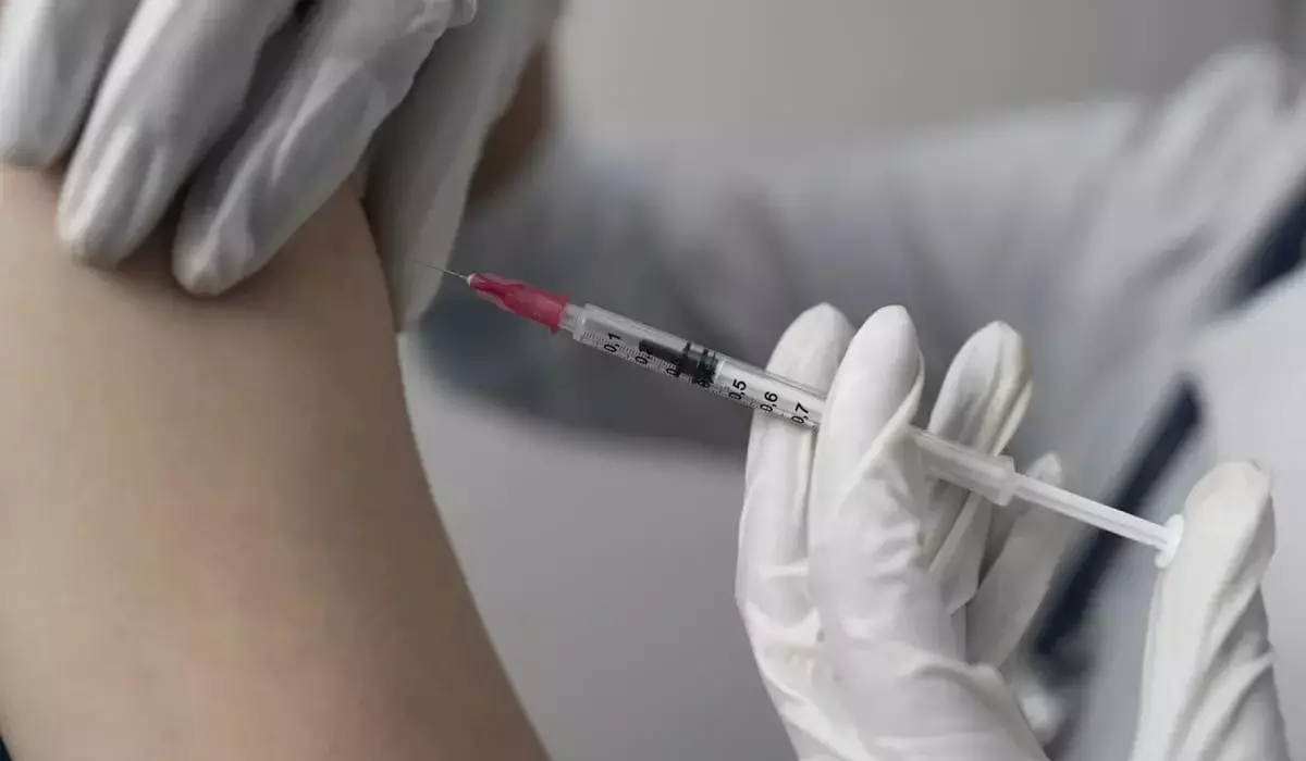 Астанада қызылшаға қарсы екпе алмаған балалар ауруханаға жата алмайтын болды