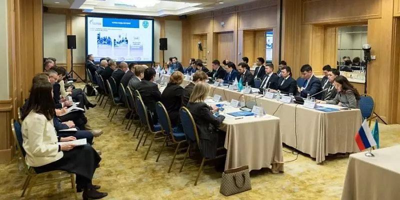 Минэнерго Казахстана и Газпром обсудили расширение сотрудничества в газовой отрасли.